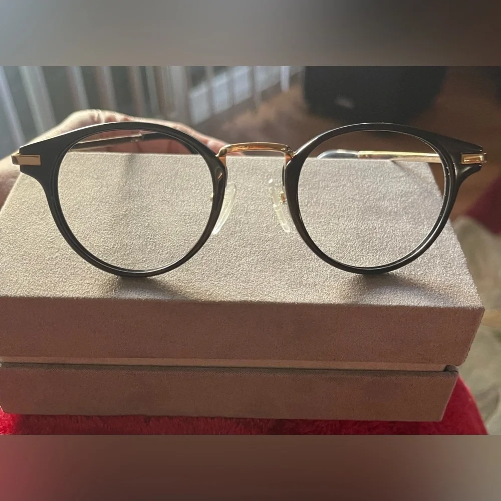MCM 2610 prescription glasses. Case not included. Script lens removed.